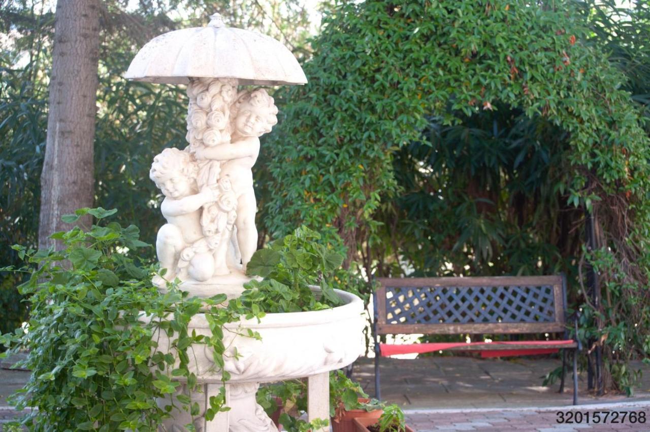 Villa Dei Romanzi Tortoreto Luaran gambar